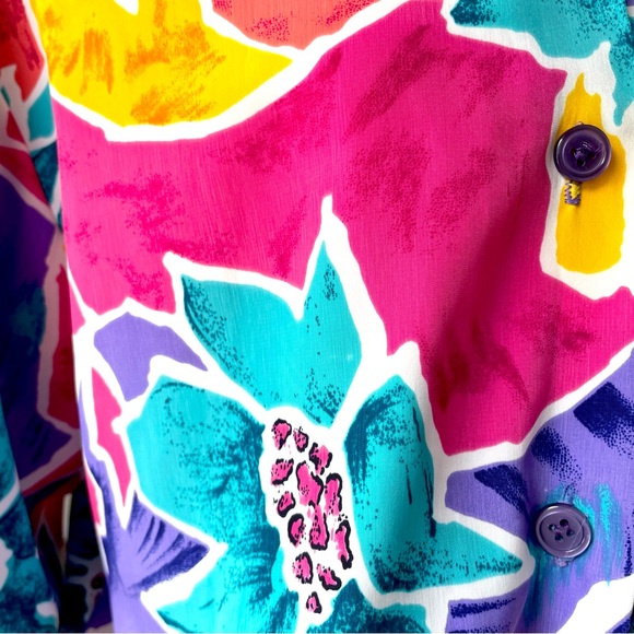 80s S.G. Sport Bright Floral Oversized Button Down Blouse - Picture 3 of 8
